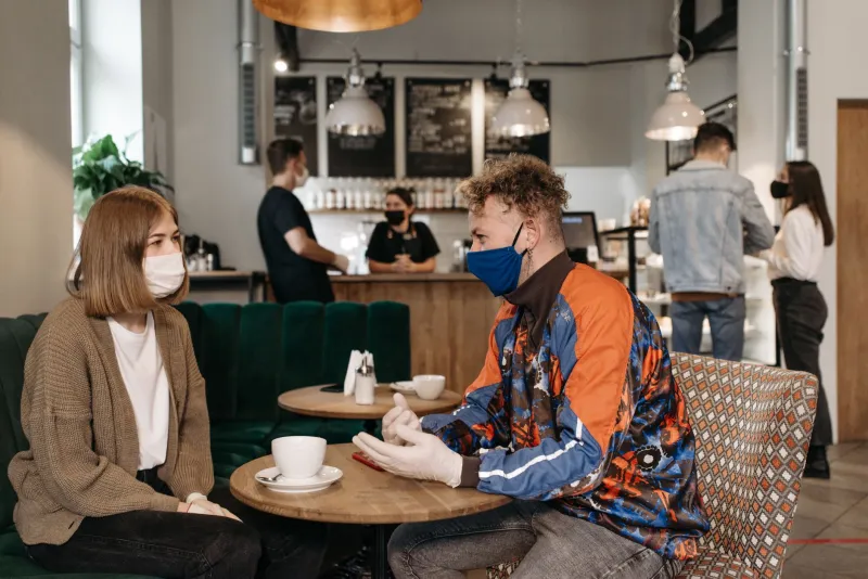 From Screen to Reality: How American Men Can Stay Safe When Meeting an International Partner for the First Time
