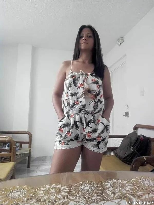 Paola Profile image 1