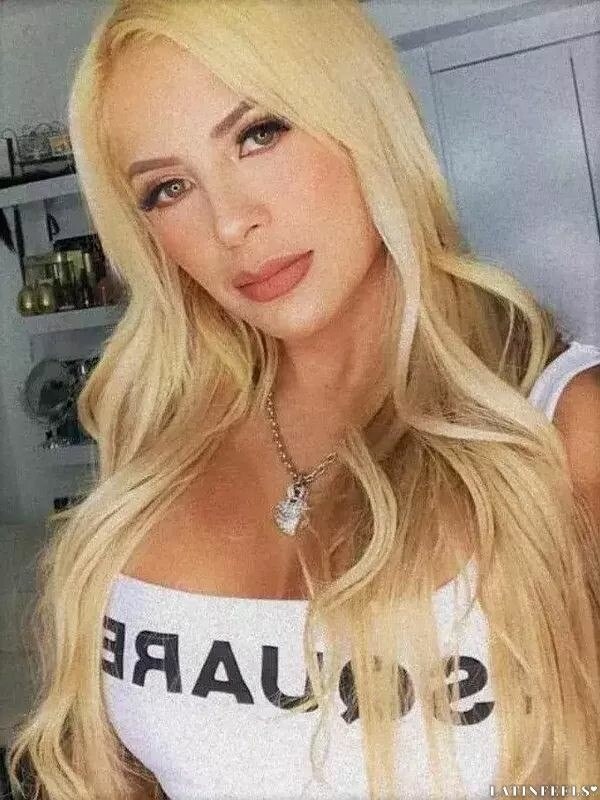 Stephania Profile image 3