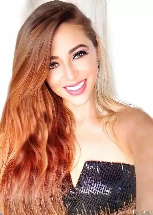 Nadia Profile image 4
