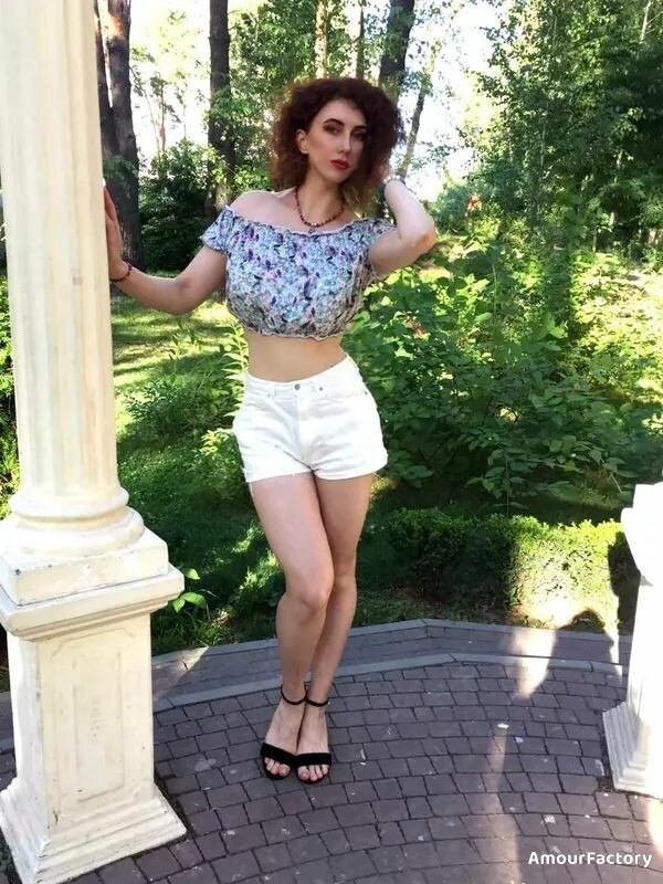 Ekaterina Profile image 3
