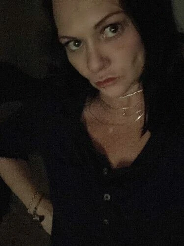 Alessandra Profile image 1
