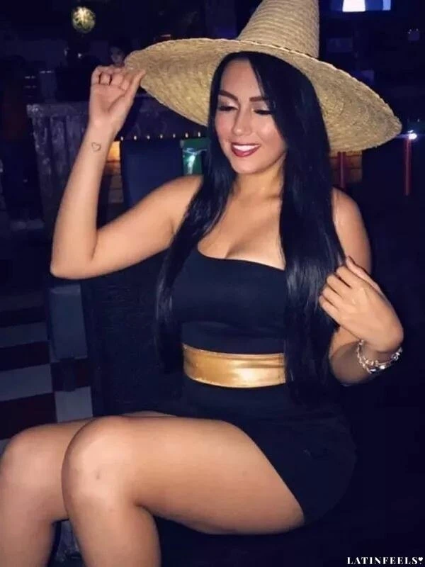 Cristina Profile image 1