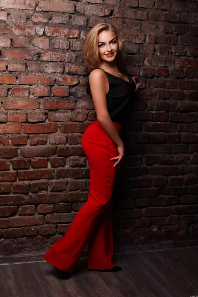 Viktoria Profile image 2