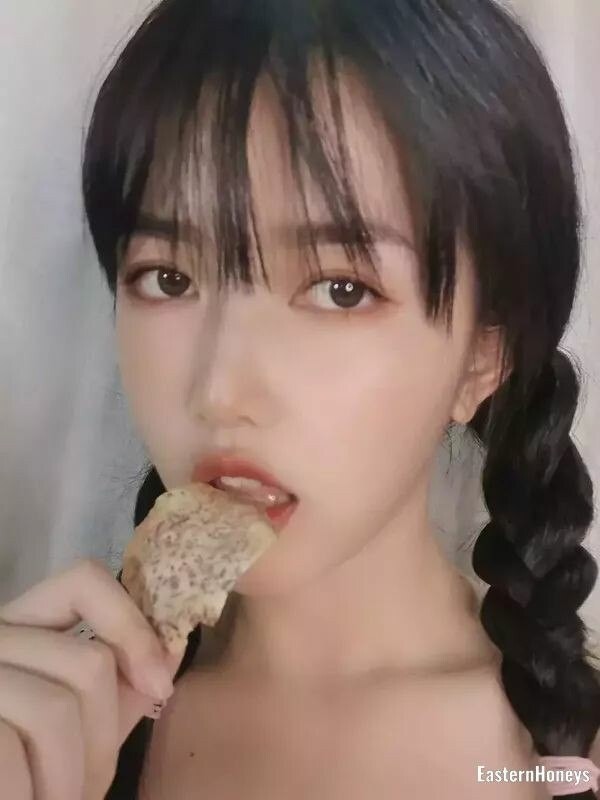 Hong Li Profile image 3