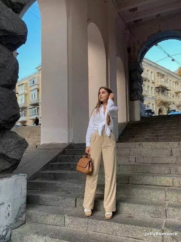 Olena Profile image 5