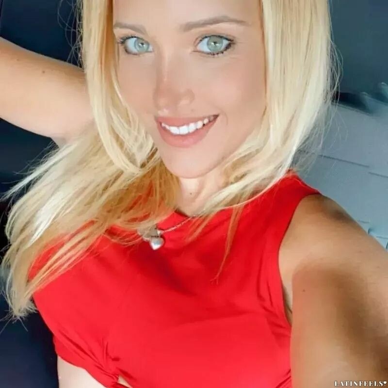 Mariela Profile image 2