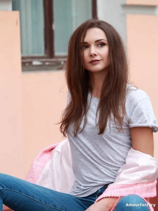 Anna Profile image 5