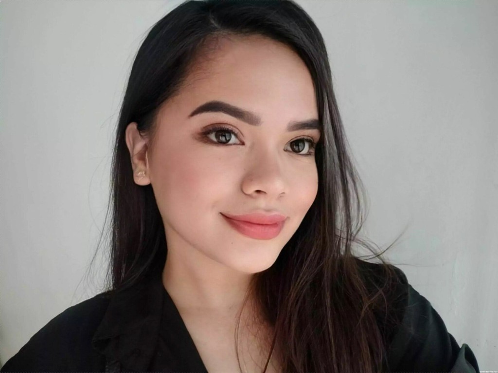 May Profile image 5